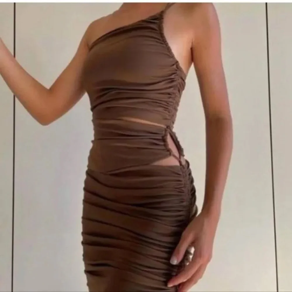 NWOT Zara Brown Asymmetric Draped Cut Out Ruched Mini Dress - Picture 5 of 7
